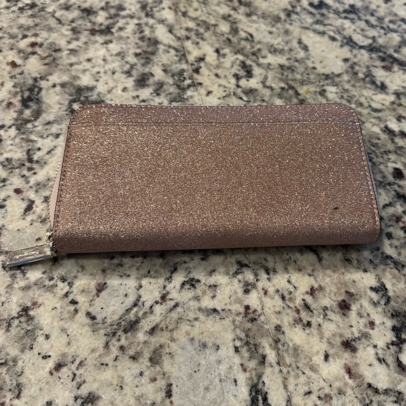 Kate Spade Glimmer Zip Around Wallet (Rose Gold) - LIKE NEW!! - Picture 2 of 8